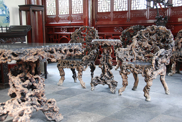 Root furniture