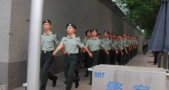 I try to be sneaky getting the military photos. They march in a very synchronized fashion.